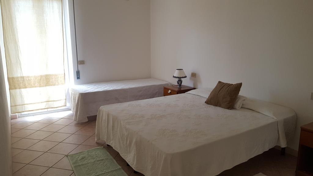 Casa Vacanze Capoterra Ngoại thất bức ảnh