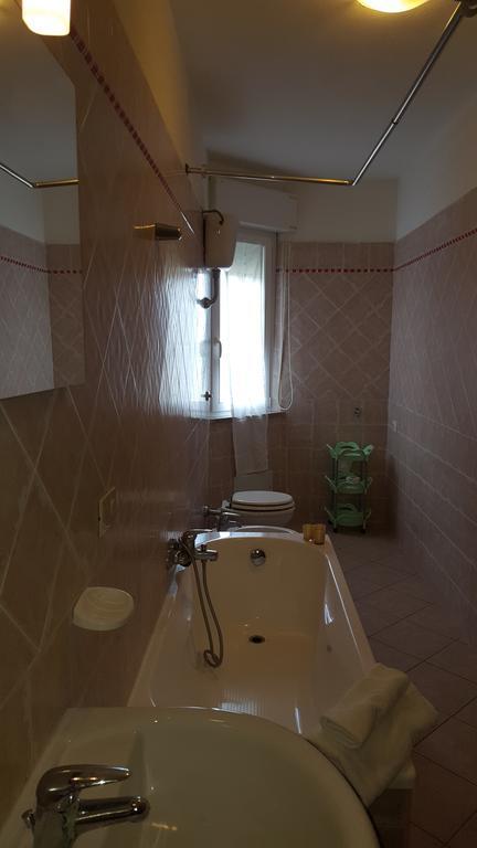 Casa Vacanze Capoterra Ngoại thất bức ảnh